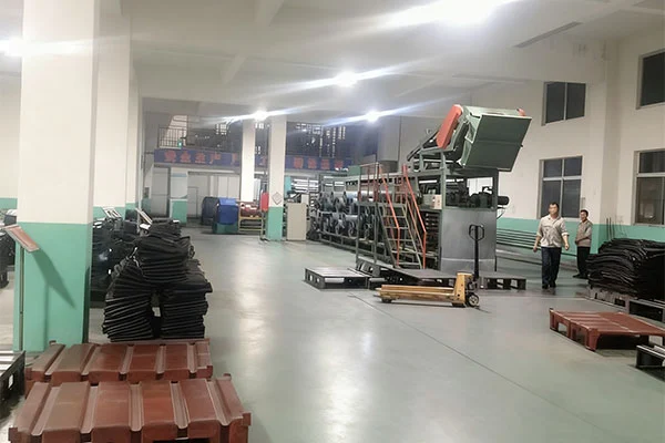 हमारे बारे में